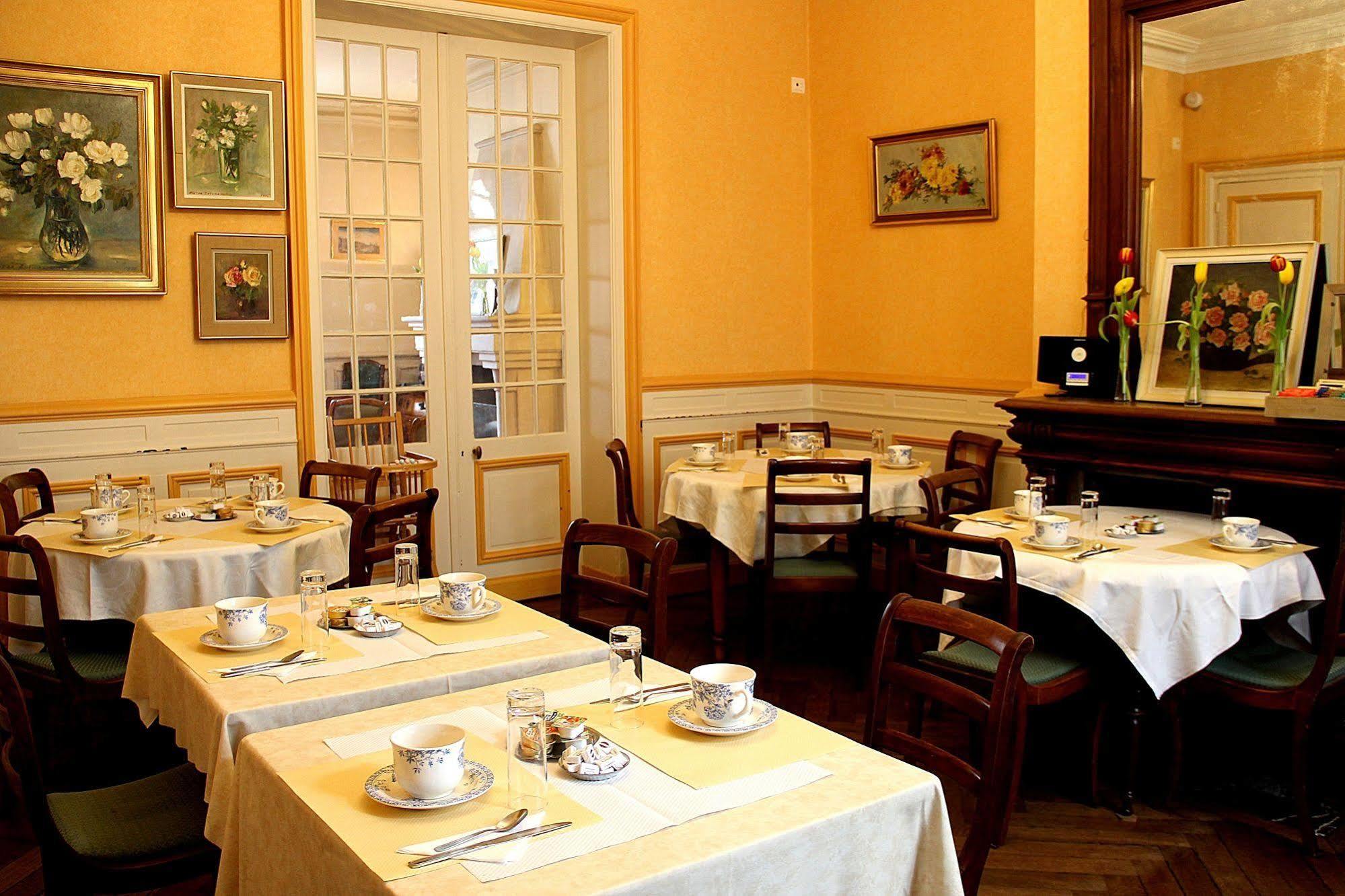 Hotel Rabelais Tours Ngoại thất bức ảnh
